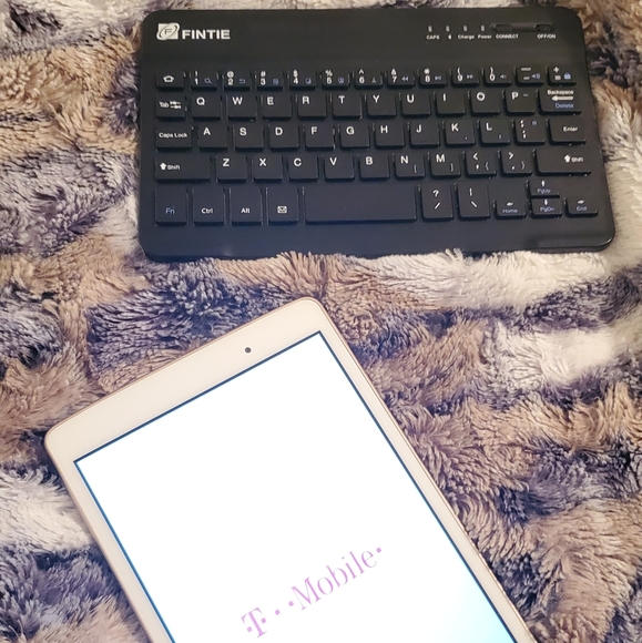 T•Mobile | LG G Pad X 8.0 Tablet (Electronics) - Picture 2 of 8